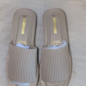 Cushionaire Cashmere Tan Slide Sandals